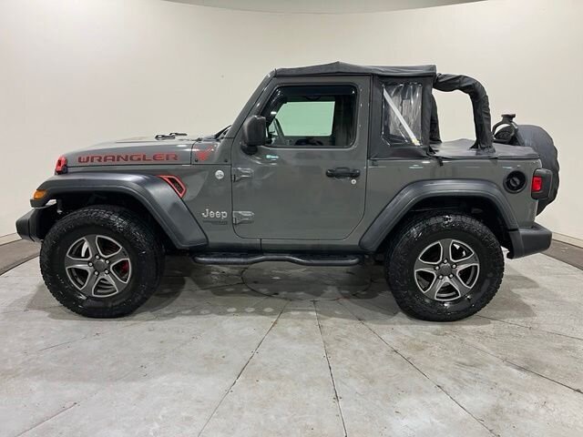 
 2019 Jeep Wrangler Sport full									