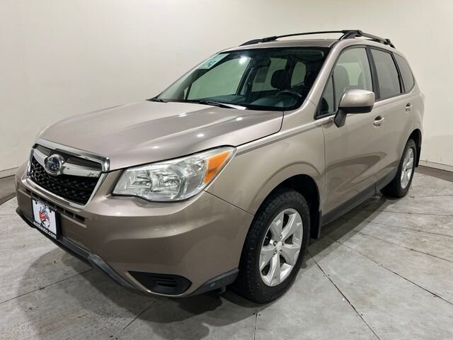
 2016 Subaru Forester 2.5i Premium full									