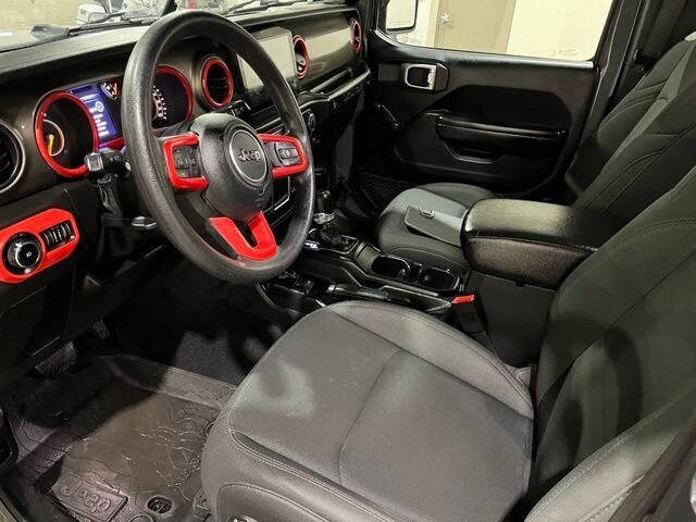 
 2019 Jeep Wrangler Sport full									