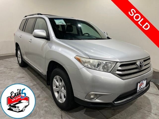 2013 Toyota Highlander SE