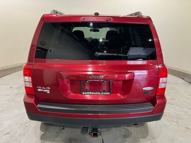 
 2012 Jeep Patriot Latitude full									