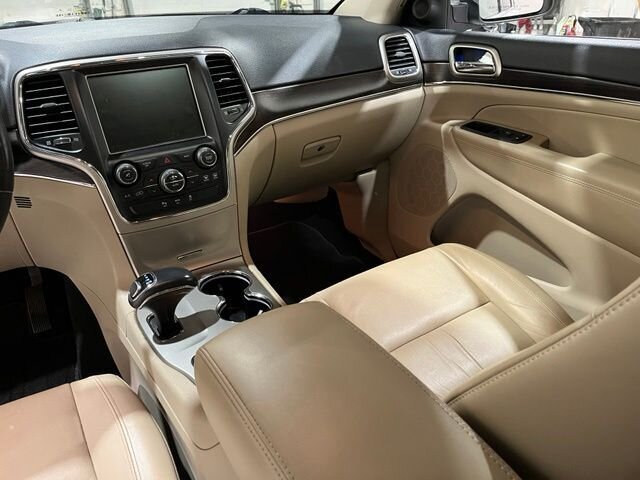 
 2014 Jeep Grand Cherokee Limited full									