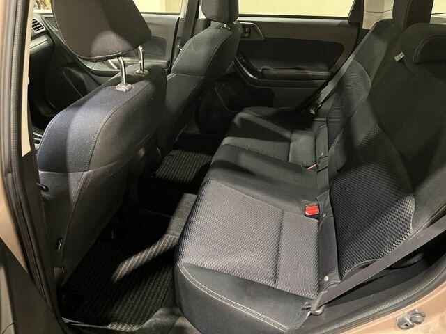 
 2016 Subaru Forester 2.5i Premium full									