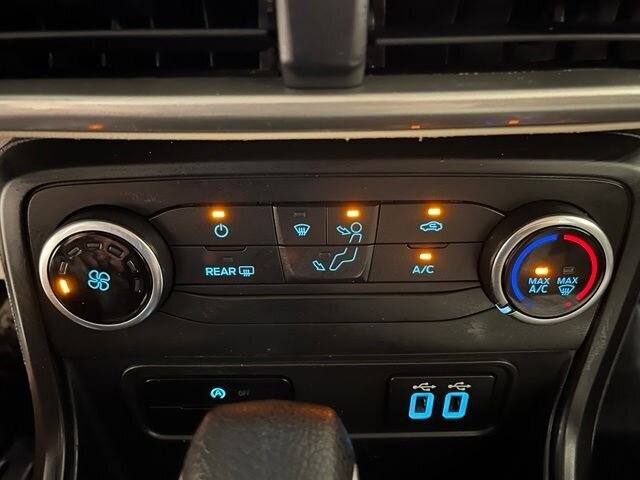 
 2018 Ford EcoSport S full									
