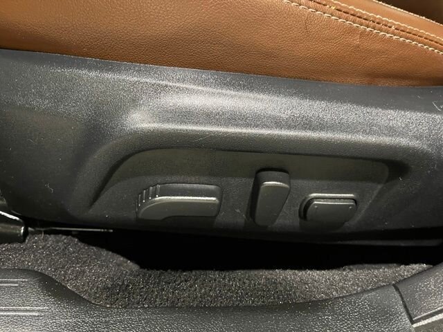 
 2017 Subaru Outback 3.6R Touring full									