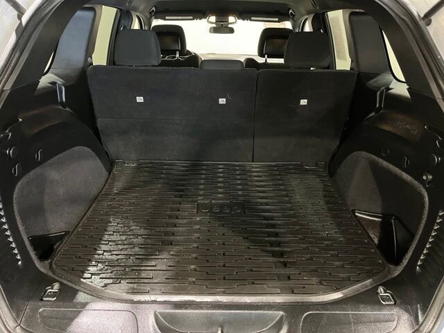 
 2018 Jeep Grand Cherokee Laredo full									