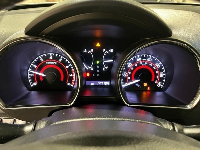 
 2013 Toyota Highlander SE full									