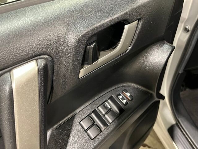 
 2013 Toyota Highlander SE full									