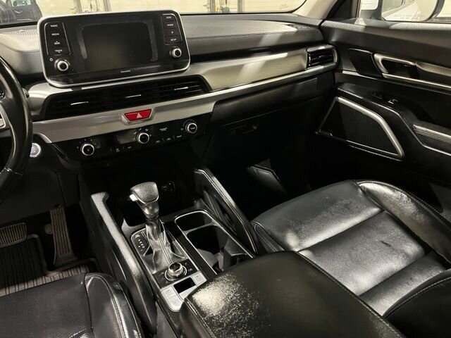 
 2020 Kia Telluride LX full									