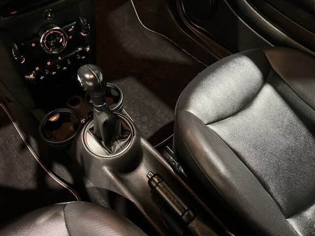 
 2012 MINI Cooper Convertible Base full									