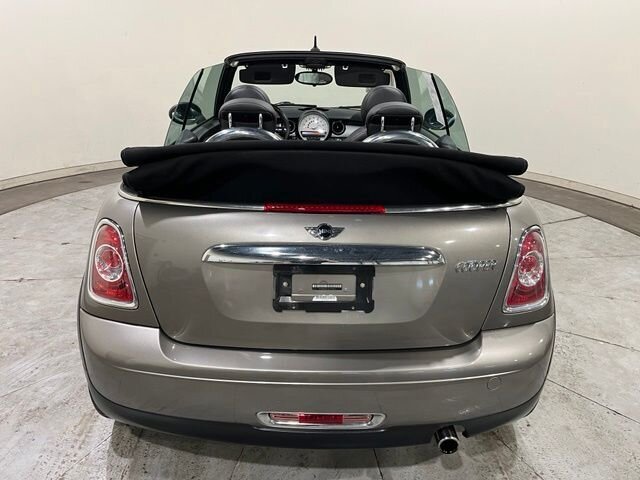 
 2012 MINI Cooper Convertible Base full									