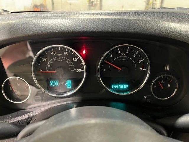 
 2016 Jeep Wrangler Unlimited Sport full									