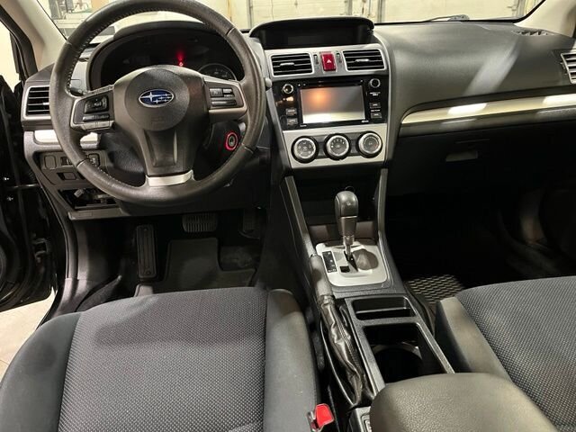 
 2015 Subaru Impreza 2.0i Premium full									