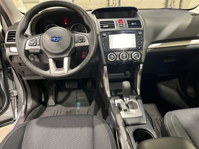 
 2018 Subaru Forester 2.5i Premium full									
