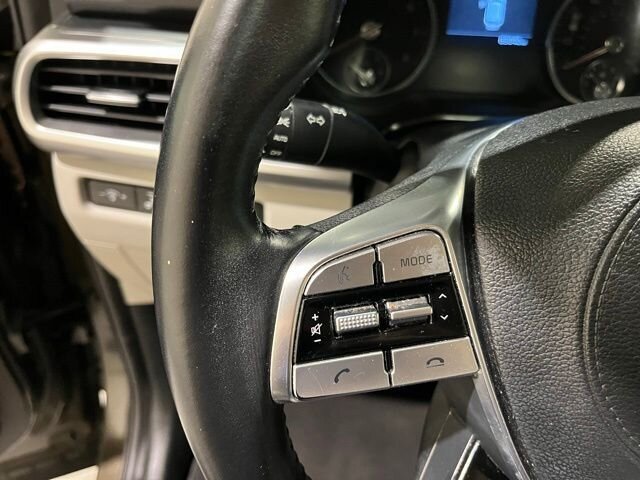 
 2020 Kia Telluride S full									