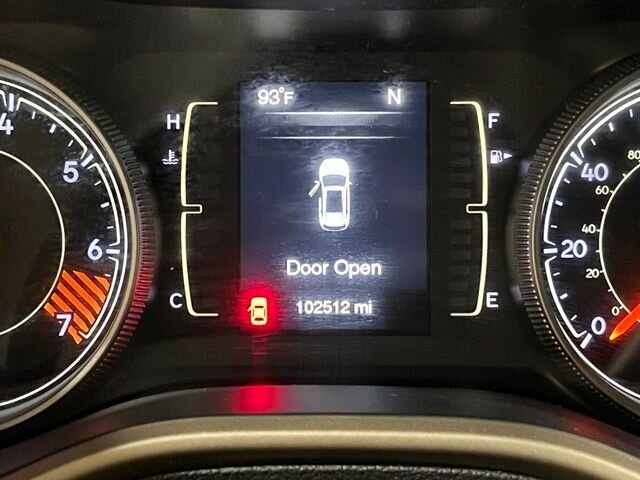 
 2015 Jeep Cherokee Latitude full									