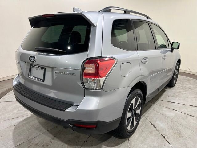 
 2018 Subaru Forester 2.5i Premium full									