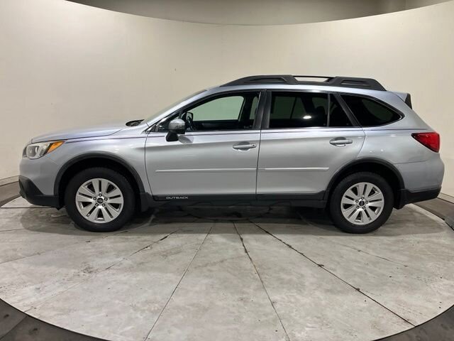 
 2017 Subaru Outback 2.5i Premium full									