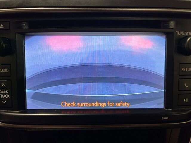 
 2013 Toyota Highlander SE full									