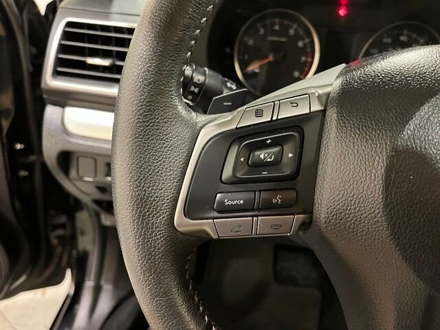 
 2015 Subaru Impreza 2.0i Premium full									