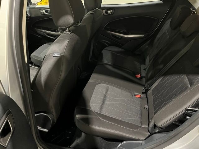 
 2020 Ford EcoSport SE full									