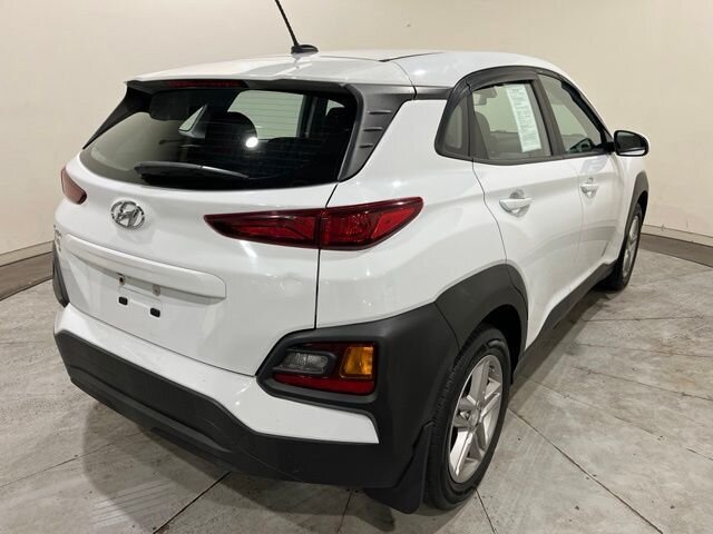 
 2021 Hyundai KONA SE full									
