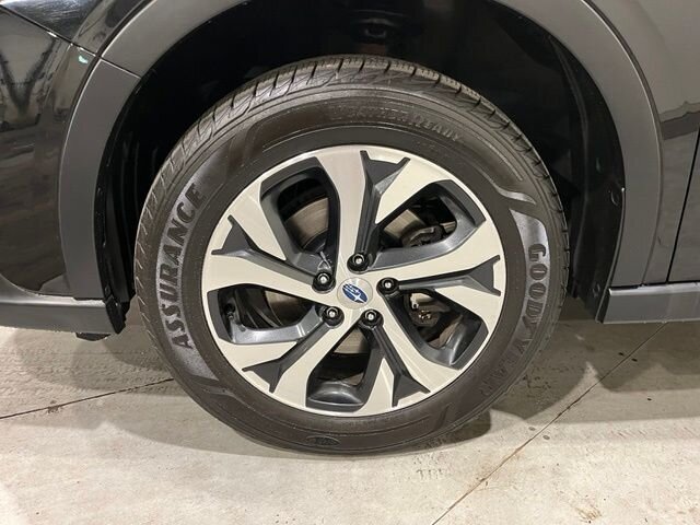 
 2020 Subaru Outback Limited full									