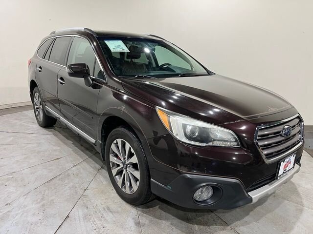 
 2017 Subaru Outback 3.6R Touring full									