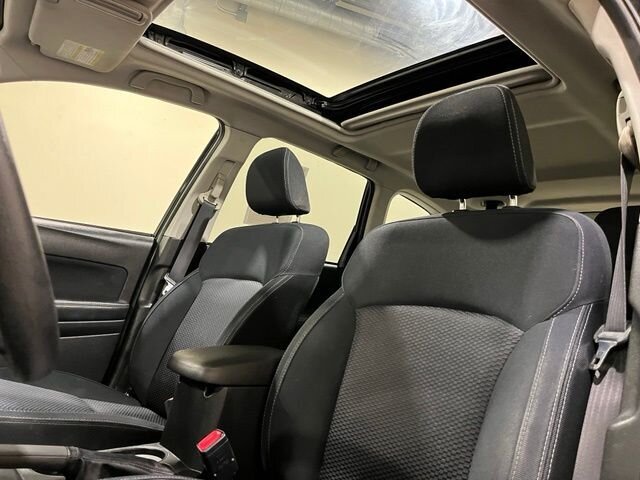 
 2016 Subaru Forester 2.5i Premium full									