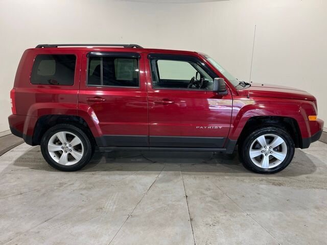 
 2012 Jeep Patriot Latitude full									