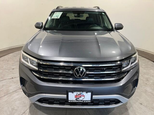 
 2021 Volkswagen Atlas 3.6L V6 SE w/Technology full									