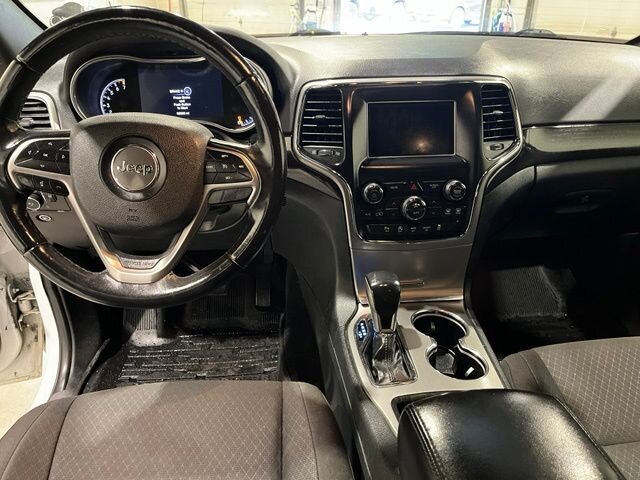 
 2018 Jeep Grand Cherokee Laredo full									