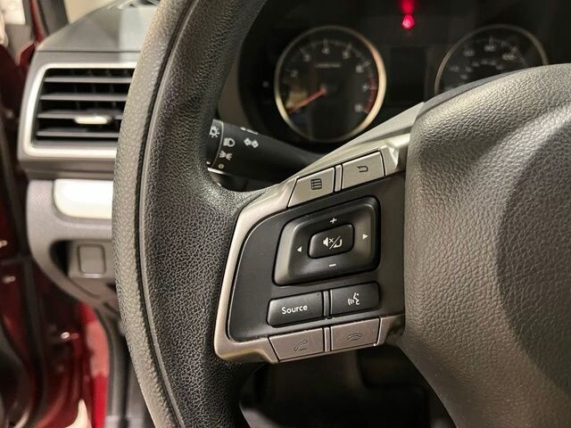 
 2015 Subaru Impreza 2.0i full									