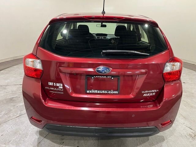 
 2015 Subaru Impreza 2.0i full									