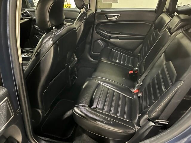 
 2019 Ford Edge SEL full									