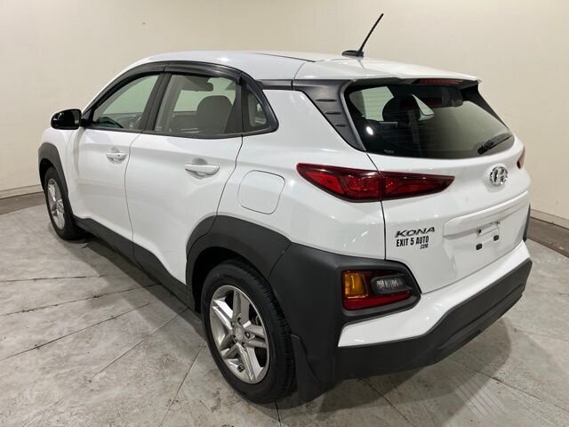 
 2021 Hyundai KONA SE full									
