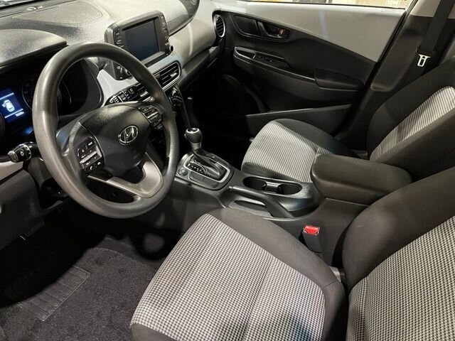 
 2021 Hyundai KONA SE full									