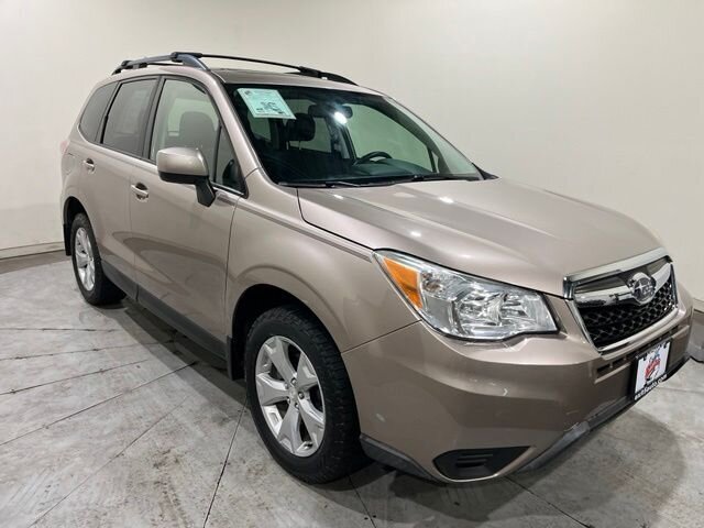 
 2016 Subaru Forester 2.5i Premium full									