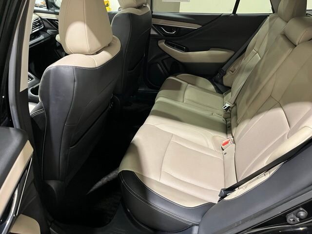
 2020 Subaru Outback Limited full									