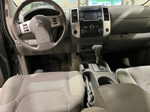 
 2016 Nissan Frontier SV full									