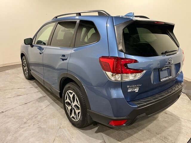 2020 Subaru Forester Premium - Photo 11