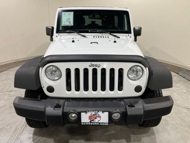 
 2016 Jeep Wrangler Unlimited Sport full									