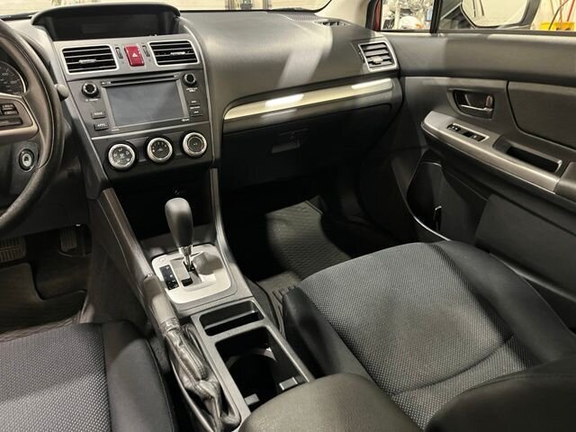 
 2015 Subaru Impreza 2.0i full									