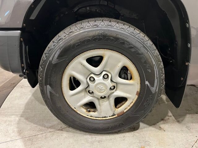 
 2015 Toyota Tundra SR full									