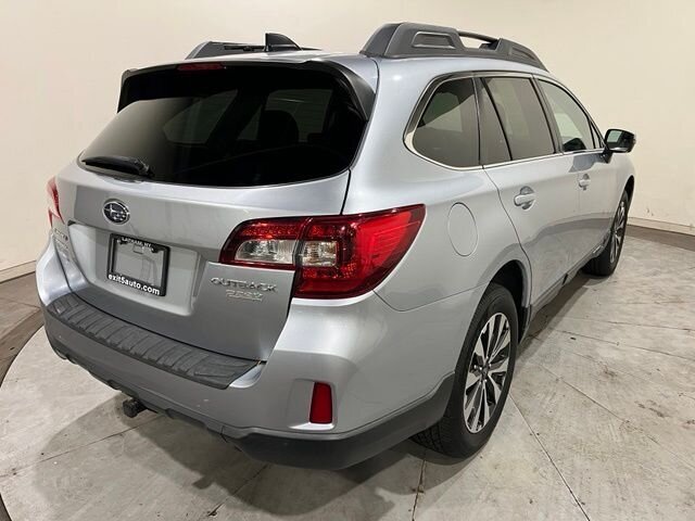 
 2016 Subaru Outback 2.5i Limited full									