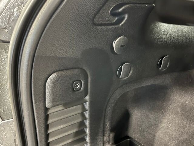 
 2019 Jeep Grand Cherokee Limited full									