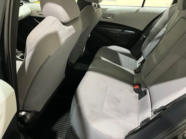
 2021 Toyota Corolla SE full									