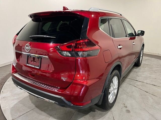
 2019 Nissan Rogue SV full									