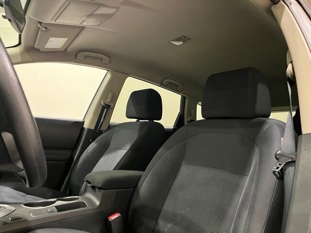 
 2015 Nissan Rogue Select S full									