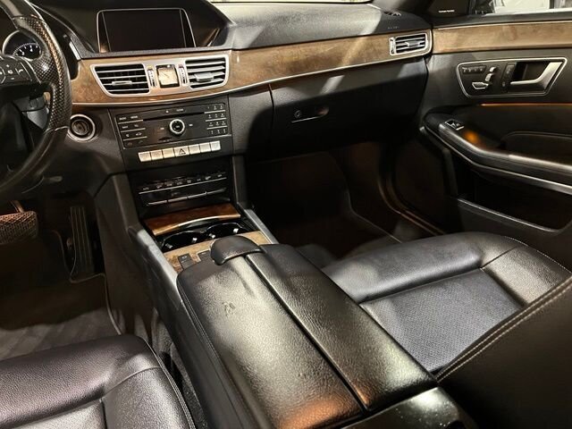 
 2016 Mercedes-Benz E-Class E 350 4MATIC® full									